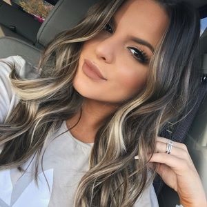 Meet your Posher, Michaela